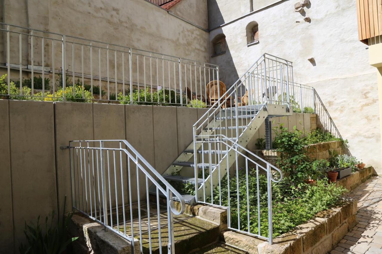Апартаменты Buergerhaus Goernische Gasse 33 Мейсен Экстерьер фото